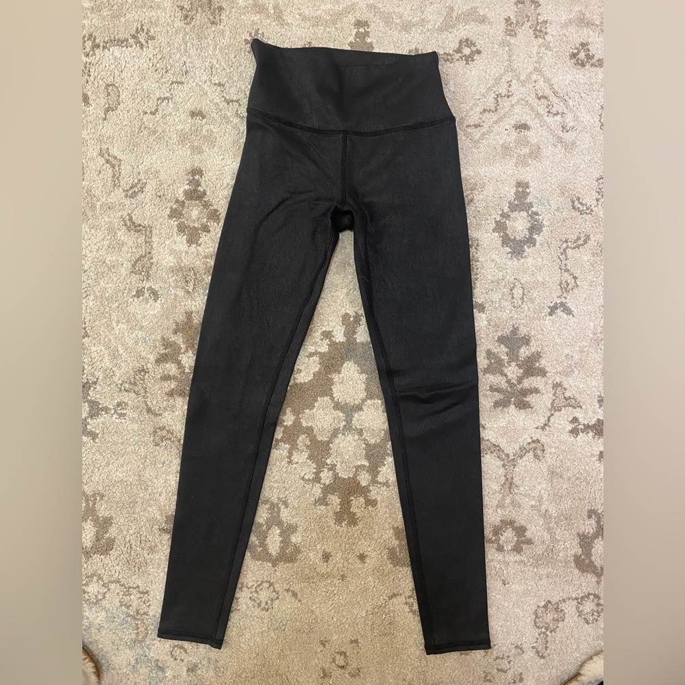 alo black leggings